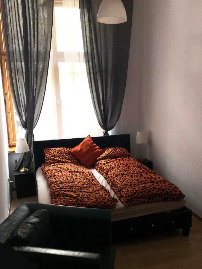 Glamour Apartment Florianska 32 Cracóvia Exterior foto