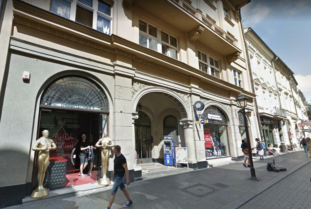 Glamour Apartment Florianska 32 Cracóvia Exterior foto